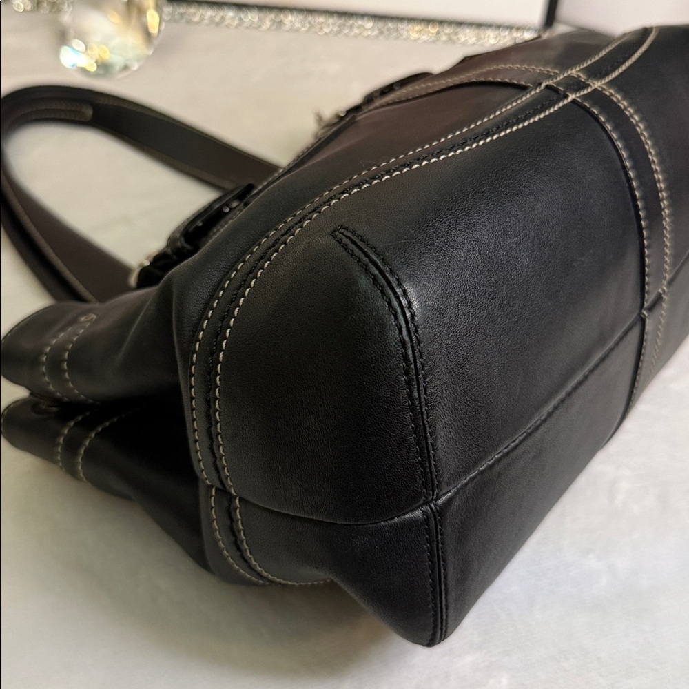 Coach Vintage Hampton Shoulder Bag w/matching Wristlet H0749-F10911 - Picture 7 of 16